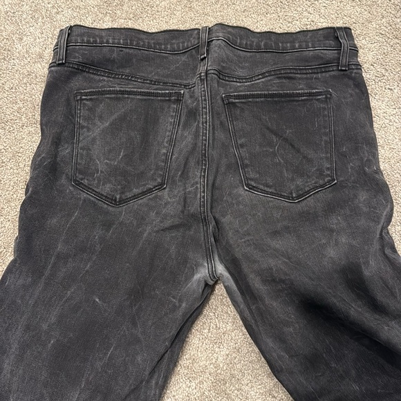 GAP High Waisted True Skinny Distressed Black Acid Wash Jeans Sz 32R - Picture 3 of 8